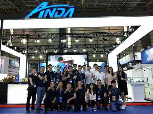 ag贵宾厅展示流体应用智造新方式｜手机自动化展报道