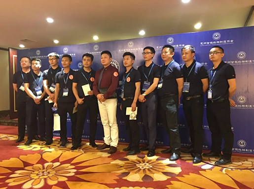 ag贵宾厅展示流体应用智造新方式｜手机自动化展报道