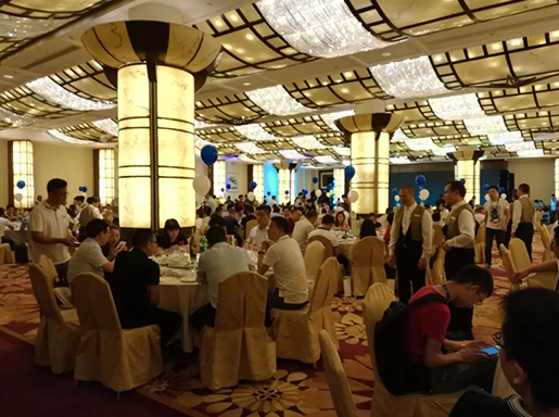 ag贵宾厅展示流体应用智造新方式｜手机自动化展报道