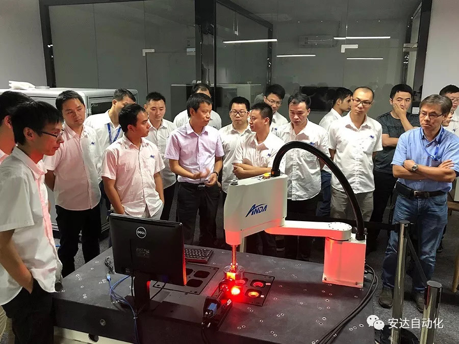 新品发布会 | ag贵宾厅发布多款机械手，聚焦智能制造产业